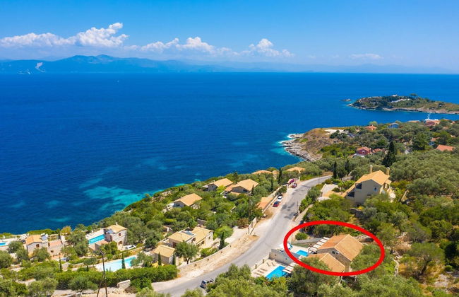 Villa Martha Large Private Pool Walk to Beach Sea Views A C Wifi Car Not Required - 2247 - Foto 2