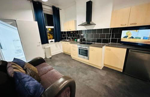 Bespoke 2 Bedroom Apt Derby City - Foto 33