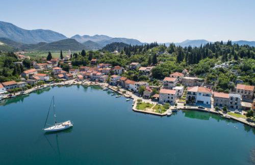 Apartments Ema - Photo 18