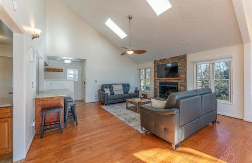 Private Dock Lake Views & Outdoor Fun - Foto 12