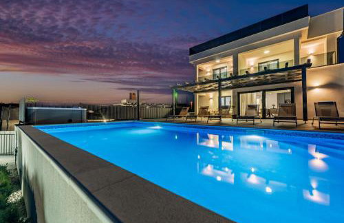 Villa Katarina with pool and jacuzzi - Foto 40