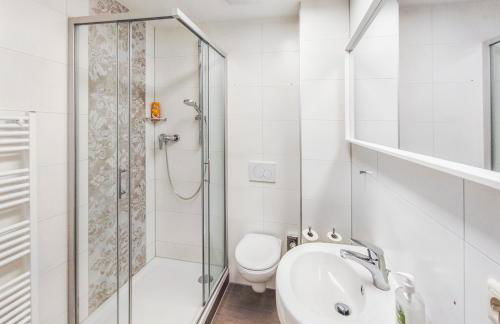 Zentrale Luxus Apartments Nürnberg, nähe Messe, Balkon, Parkplatz, Self-Check-in - Foto 17