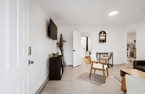 Clubhouse Cozy fast Wi-fi 6 min from Downtown - Foto 24