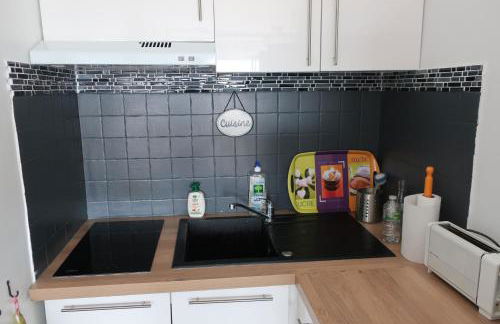 Studio Valras vue Port et Mer, Wi-Fi gratuit, Parking box fermés avec vélos inclus - Foto 3