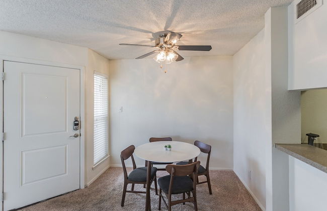 The Relaxing Suites of Midland - Photo 30