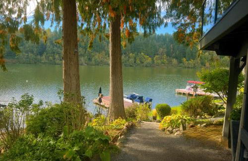 Brand New Rental Ohop Oasis! - Foto 32