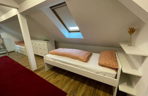 7-24 Self-Check-In - 120qm - 5 rooms - 2 bathrooms - kitchen - free parking - Yihapartment - Foto 20