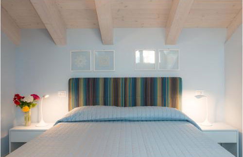 Tiffany Home - Photo 47