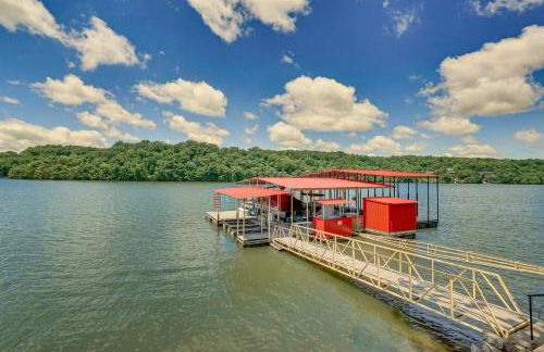 Lakefront Rocky Mount Main House with 3 Cabins! - Photo 3