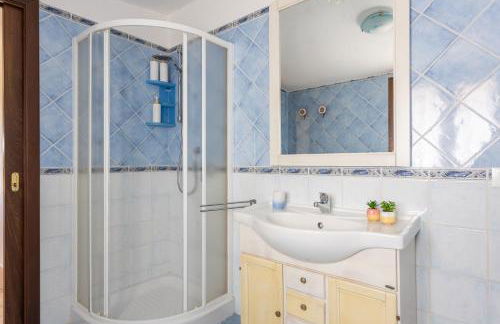 Long Green House - Photo 39