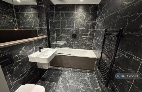 Luxury Skyline Apartment with Premium Facilities- Central M3 - Foto 6