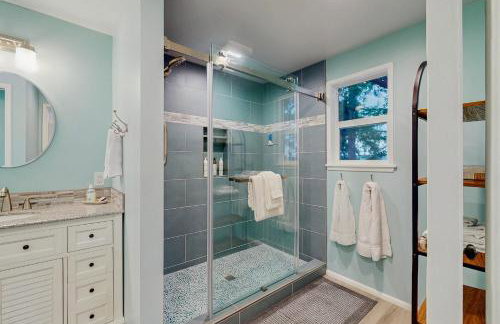 On Misty Tides - Foto 14