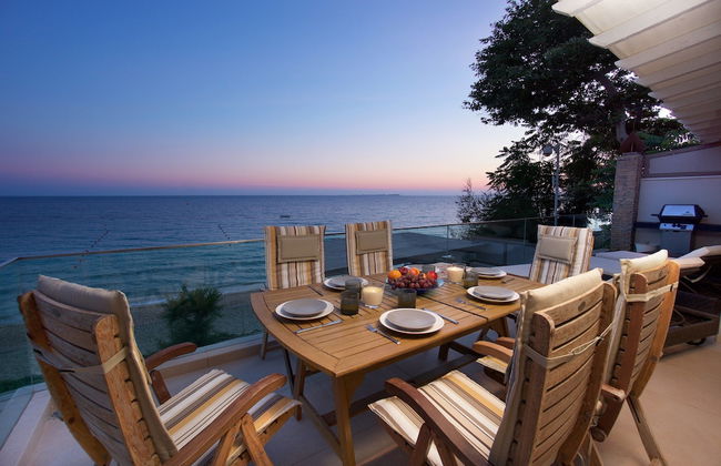 Infinity Beach House - Photo 17