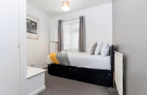 DiscountsContractorsWIFIFree ParkingSmart TV - Foto 2