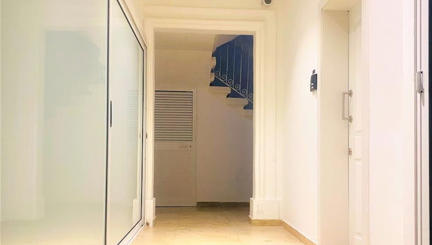 Entrada (vista interior)