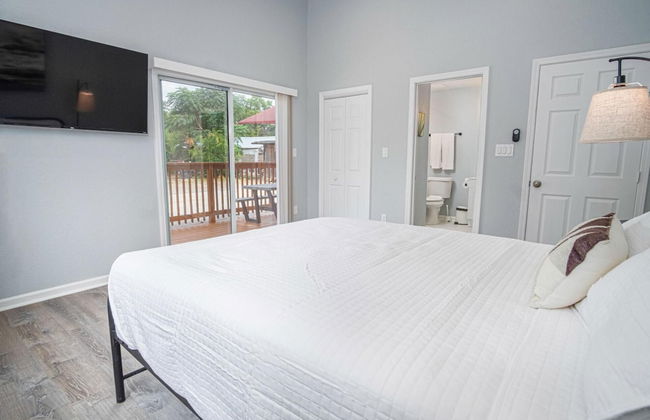 Charming 3BR 2BA Gem Close to Downtown Riverwalk - Foto 15