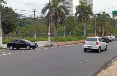 Studio Mobiliado-Quintal - Ar Cond - Ótima Localização - Foto 15