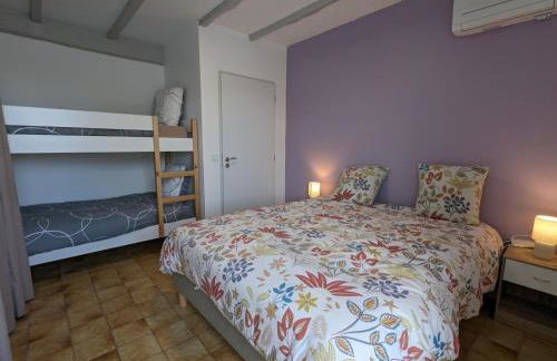 Maison spacieuse avec piscine privée, climatisation, Wi-Fi, animaux acceptés et parking - FR-1-653-268 - Foto 25