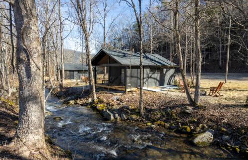 The Chalet At Greenbriar Creek - Pickleball Court, Creek, WIFI, Mountain Views, Starting at 79" - Photo 25