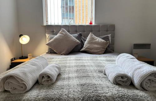 LUX 2bed City Centre and AO Arena Free Parking Modern Apt - Foto 22