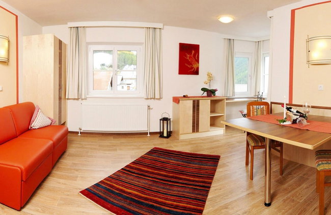 Apartment in Ischgl Overlooking the Mountains - Photo 9