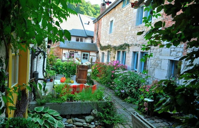 Chalet in Durbuy With Jacuzzi & Garden - Foto 38