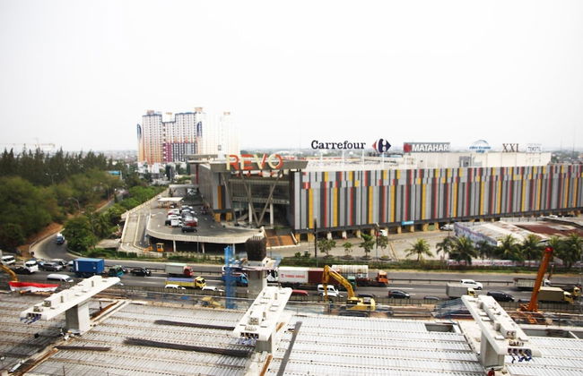 Comfortable 2BR Mutiara Bekasi Apartment - Foto 24