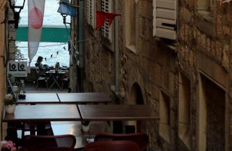 Sessa's Palace - Photo 25