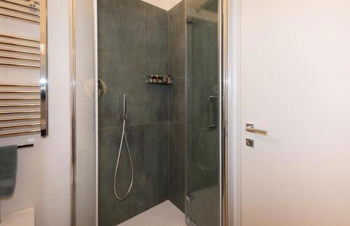 LOFT LUNGOMARE vista MARE e MONTI - Foto 28