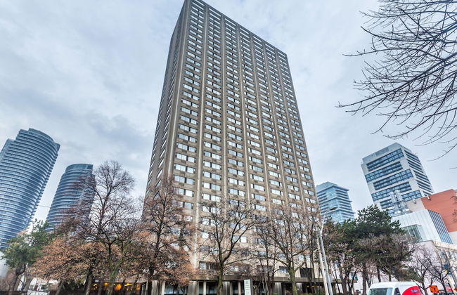 Toronto Furnished Living - Gerard St. E - Foto 42