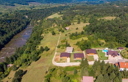 Three-Bedroom Holiday Home In Slunj - Foto 2