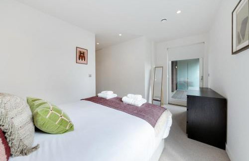 Modern Luxe in Canary - 2BR Flat - Foto 16