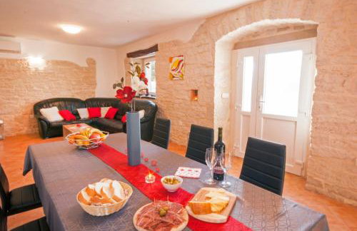 Villa Anton, a luxurious rustic villa in a peaceful setting - Foto 21