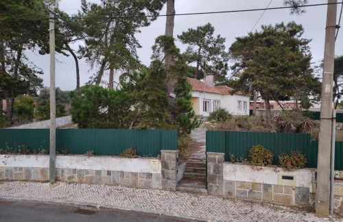 Classic 3BR Sintra Home near Beaches & Palaces - Foto 9