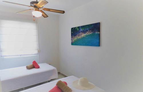 Selecta Family by the Sea - Photo 13