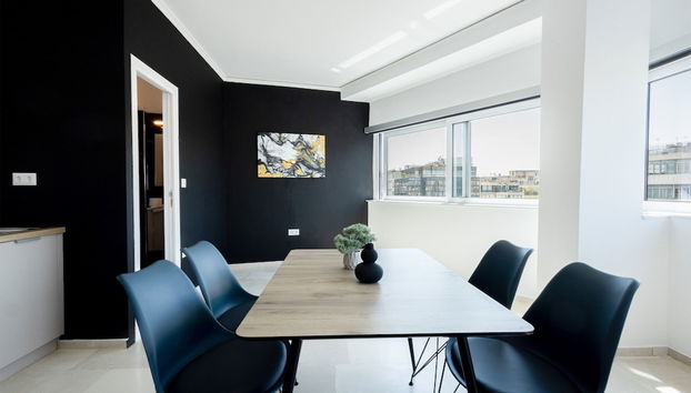 Spacious Urban Retreat Central 2-bedroom Haven for 8 - Foto 3, Habitación