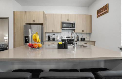 New 5 Star Home with Pool & Heated Spa-Mins to Tradition Sq- Cleveland Clinic Tradition- HCA Hospital - Foto 16