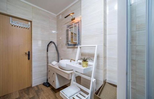 Lovely Home In Bosiljevo With Kitchen - Foto 30