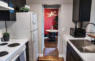 Modern condo closest to the University of SC - Foto 32