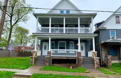 Large-Group Ready 8BR Home Near Niagara Falls & Casino - Foto 17