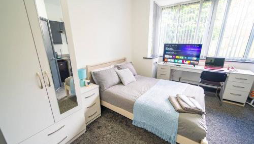 Stunning Studio in Birmingham - Foto 3, wardrobe