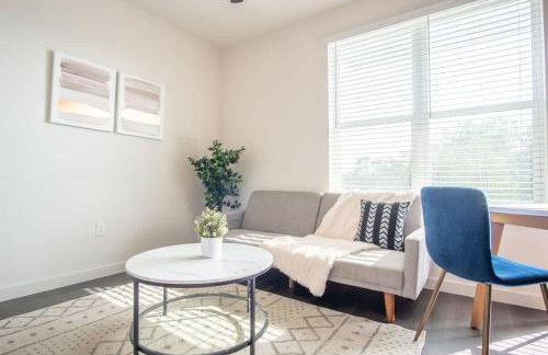 Boulevard Stays Comfortable 1BR Suite w Pool Parking Gym 05 - Foto 7