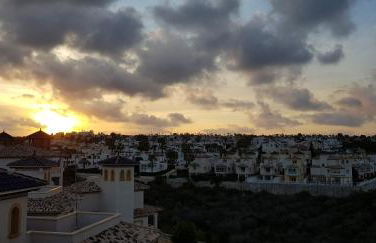 3 BDR House near La Zenia PRIVATE lounge terraces, fire places, BBQ, kitchen, parking - Foto 66