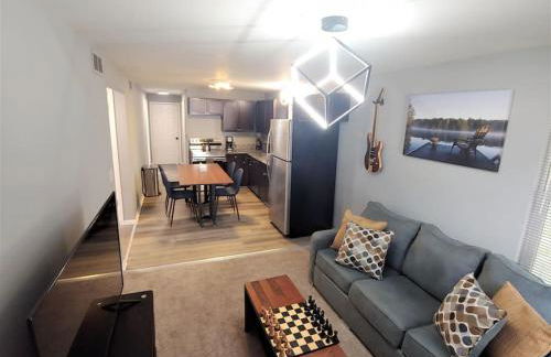 Relaxing Cottage by the Lake and Parking - Foto 1