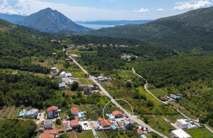 Apartment Gironi with Pool, Jacuzzi - Photo 10