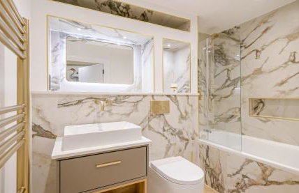 Beautiful 2Bd 2Bth Chiswick Apartment with AC and Private Balcony - Foto 14