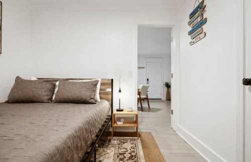 Clubhouse Cozy fast Wi-fi 6 min from Downtown - Foto 15