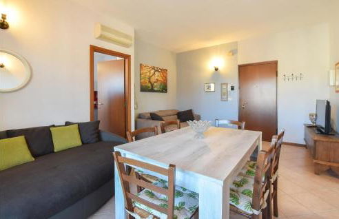 Cozy Apartment In Bussolengo With Wifi - Foto 9