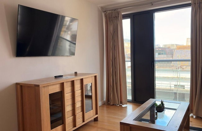 Liberty Wharf Apartments - Photo 14