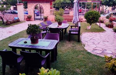 Simos Apartments - Photo 17